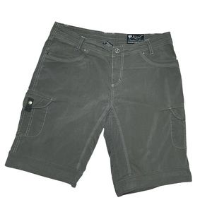 Kuhl grey cargo short vintage patina dye sz 12